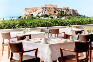 The rooftop bar at the Hotel Grande Bretagne Hotel in Athens is one of the best places to photograph the Acropolis
