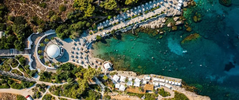 Looking from directly above the Kallithea Springs and the shoreline