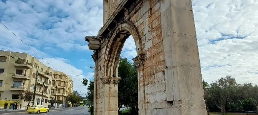 Right-side view of the Arch of Hadrian in Athens